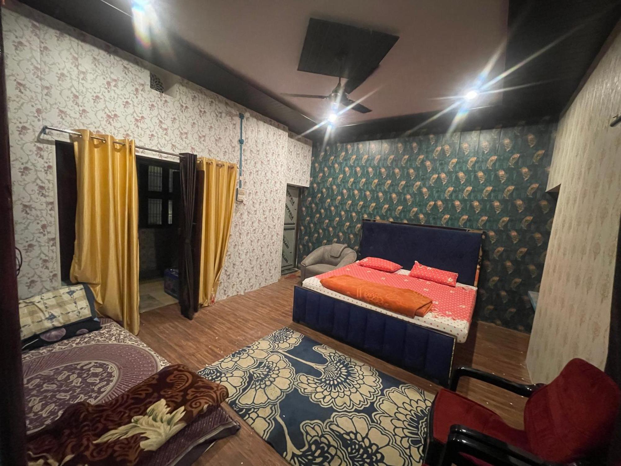 Swastik Home Stay Ravindpuri Varanasi Ngoại thất bức ảnh